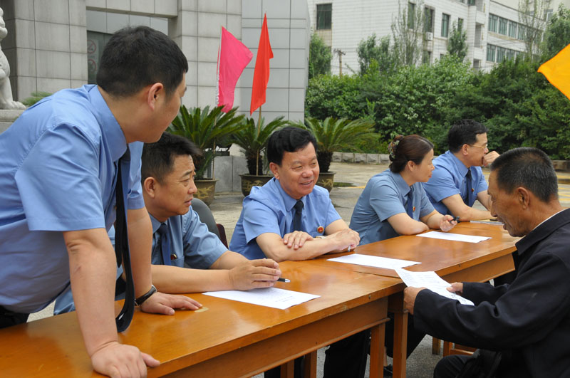 （2）職務(wù)犯罪舉報宣傳